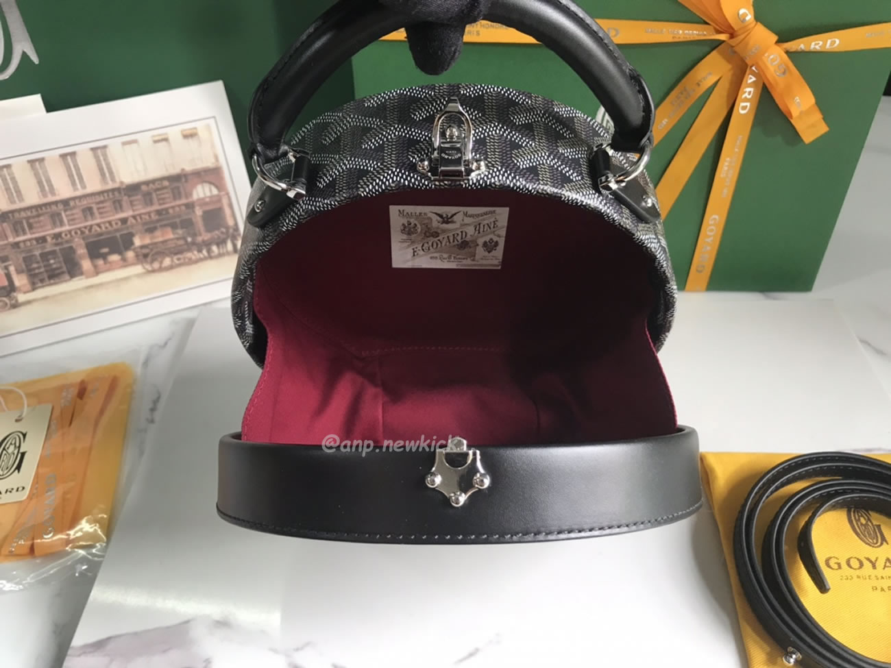 Goyard Alto Hat Box Bag 16.5 Cm X 7 Cm X 18 Cm (13) - www.newkick.vip